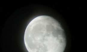 2012-03-10首次拍的月亮