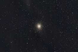 全天最大的球状星团NGC5139和最神秘的星系NGC5128