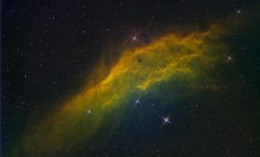 满月下的【加州星云NGC1499】，窄带快餐，星明天文台CSP拍摄.