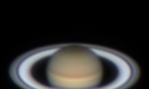小黑拍土星