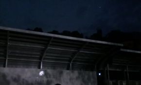 发几张金星照片