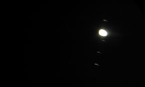 昨天用150750看木星看不清条纹